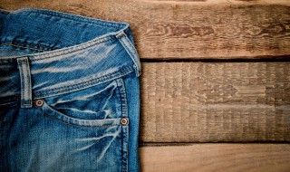 牛仔裤如何清洗 牛仔裤如何清洗不