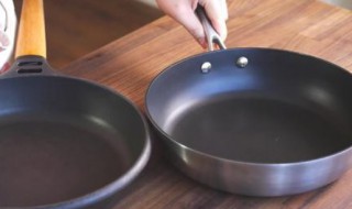 如何清洗不粘锅（如何清洗不粘锅底污渍）