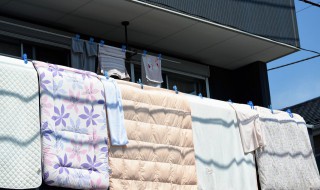 棉被如何清洗（棉被如何清洗和保养）