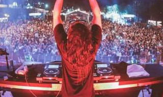 怎么做电音（怎么做电音视频）