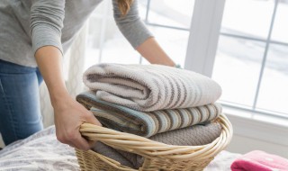 外套太宽松怎么改小 外套太宽松怎么改小整个视频