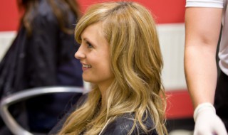 发型文案 发型文案朋友圈