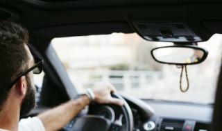 流媒体后视镜什么意思 流媒体后视镜什么意思和行车记录仪