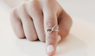 快手个人介绍怎么写才能上热门（快手个人介绍怎么写才能上热门宝妈）