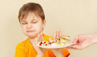 小孩不爱吃饭怎么回事 十三岁小孩不爱吃饭怎么回事