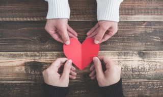 银色情人节的寓意是什么意思 银色情人节的寓意是什么意思啊