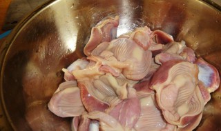 鸡胗如何清洗（怎么清洗鸡胗）
