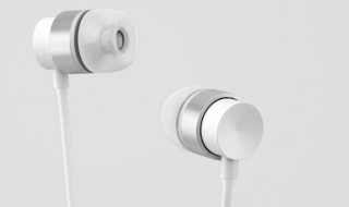 入耳式耳机怎么分左右（耳机分入耳式还有什么）