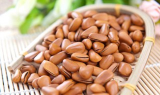 开口松子是怎么开口的 开口松子是怎么开口的图片