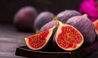 无花果汁液可以直接涂脸吗（无花果的汁液可以直接涂脸吗）
