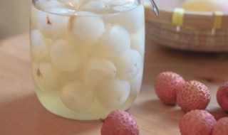 泡荔枝酒可以用塑料瓶泡吗（泡荔枝酒可以用塑料瓶泡吗有毒吗）