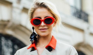 墨镜如何清洗（墨镜如何清洗才干净）