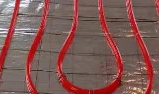 如何自己清洗地热（如何自己清洗地热视频教学）