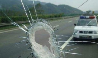 用什么材料制成的器皿会比玻璃硬（用什么材料制成的器皿会比玻璃硬一些）