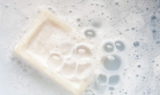 肥皂怎么融化成液体（肥皂怎么融化成液体不凝固）