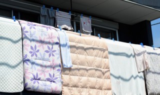 被子可以洗吗（鹅绒被子可以洗吗）