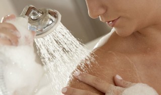 打雷能用热水器洗澡吗（打雷能用热水器洗澡吗?）