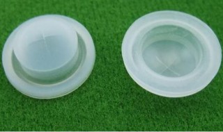 硅胶用开水烫了有气味能用吗（硅胶用开水烫了有气味能用吗怎么处理）