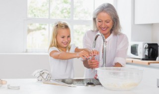 水盆塞子摁死了怎么办 水盆堵住了怎么办