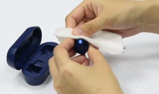 如何清洗耳塞 如何清洗耳塞式耳机