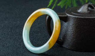 如何清洗玉镯（怎样清洗玉手镯）