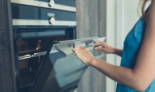 电烤箱如何清洗 电烤箱怎样清洗