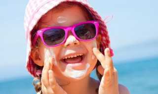 防晒霜怎么擦 防晒霜怎么擦掉