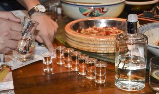 酒怎么好喝（干型葡萄酒怎么好喝）