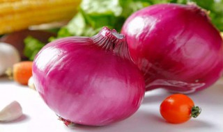 古时僧人不沾荤腥的荤最初指的是啥（古时僧人不沾腥荤,荤最初指的是）