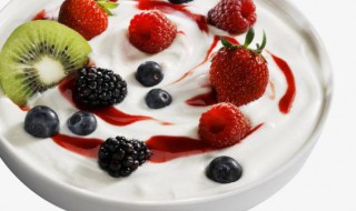 酸奶敷脸的功效与作用（安慕希酸奶敷脸的功效与作用）