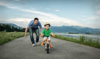 电动车充电如何避免火灾（电动车充电如何避免火灾危险）