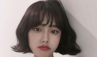 适合短发有刘海的女生发型推荐 适合短发有刘海的女生发型推荐一下