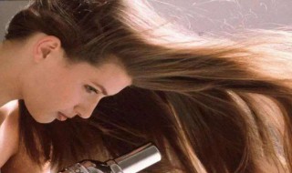 头发打蜡的方法（头发打蜡技巧）