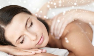 背后祛痘的最好方法 背后祛痘用什么好