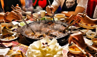 第一次见面要和女生吃火锅吗 第一次见面要和女生吃火锅吗