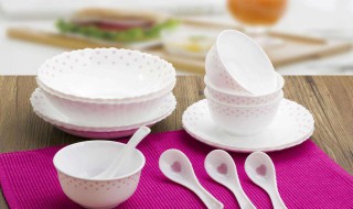 朋友搬家送什么礼物好（朋友新房乔迁送什么礼物好）