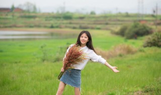 表达想出去散心的说说 一路风景一路心情的说说