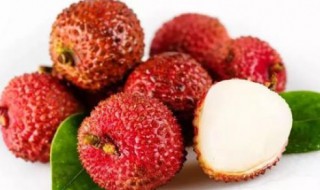 荔枝带皮冻还是剥皮冻 冻荔枝连皮冻还是剥皮冻