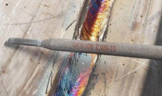 粘焊条是电流大了还是小了 粘焊条是电流大了还是小了好