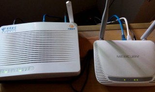 电脑路由器怎么连接（电脑路由器怎么连接电脑）