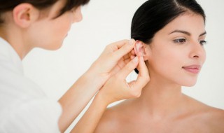 女人耳朵小代表什么 女人耳朵小代表什么命运?