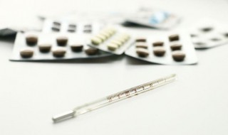 温度计的工作原理 伽利略温度计的工作原理