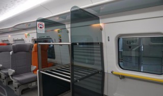 动车怎么看地上车厢号（动车怎么看地上车厢号）