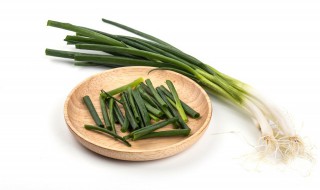 切葱不辣眼睛小窍门 切葱不辣眼睛小窍门微波炉