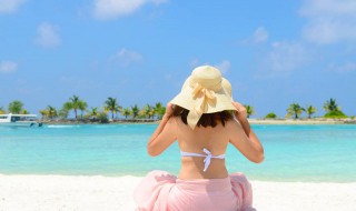 中暑的表现（中暑的表现有哪些症状）