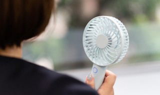 中暑有什么症状 中暑有什么症状?