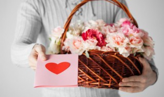 买回家的鲜花怎样养得更久? 鲜花买回家怎么养时间长