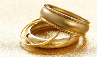 如何清洗黄金戒指 如何清洗黄金戒指的污垢