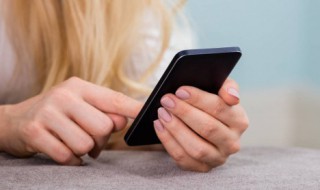 苹果手机怎么删除软件（苹果手机怎么删除软件彻底）