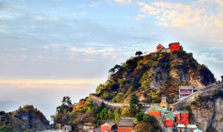 武当山在哪里哪个省哪个县（武当山在哪个省市县）